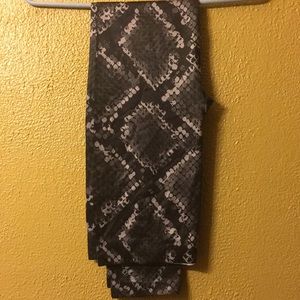 Spandex Snake Skin Print Leggings